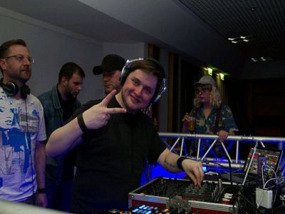 Click to view full size image